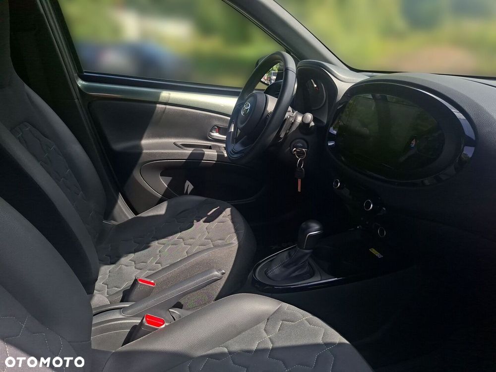 Toyota Aygo X - 9
