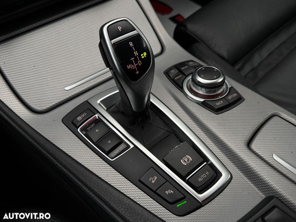 BMW Seria 5 528i xDrive Sport-Aut. - 13