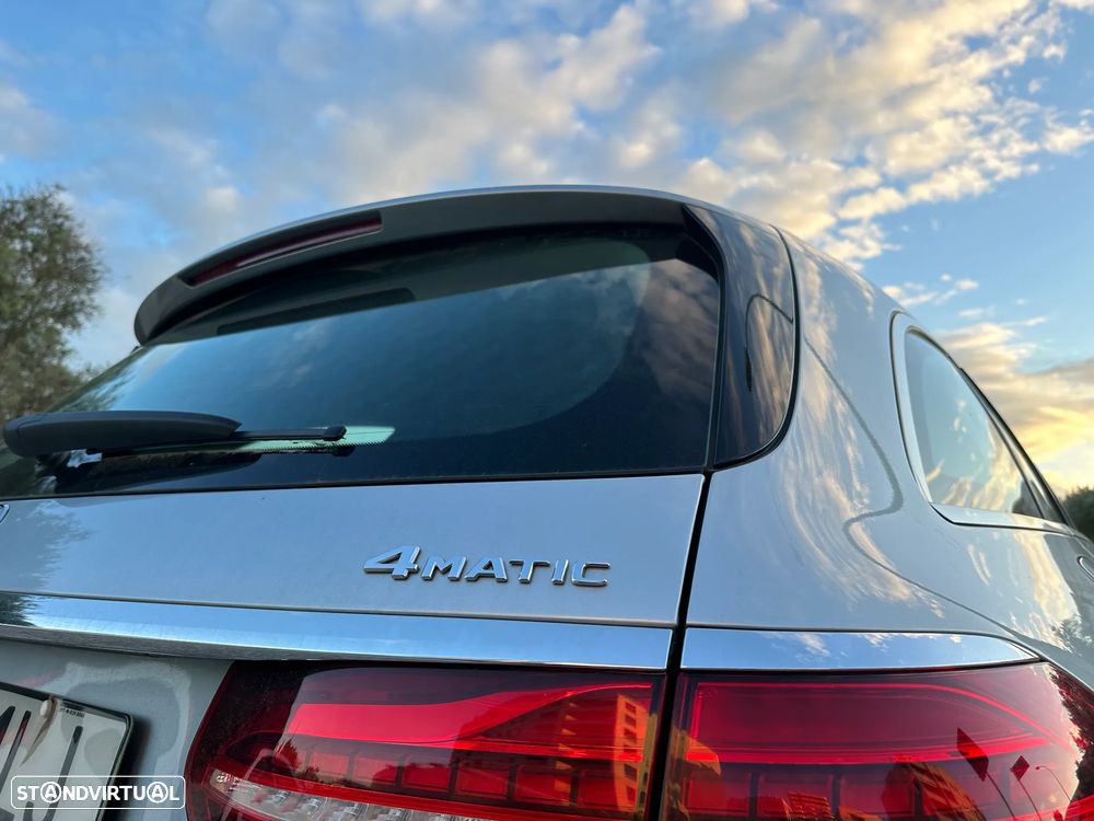 Mercedes-Benz E 220 d 4Matic All-Terrain - 25