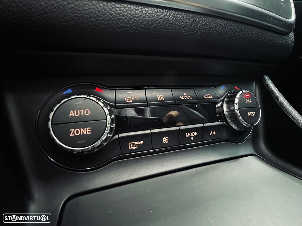 Mercedes-Benz CLA 220 CDI AMG Line Aut. - 31
