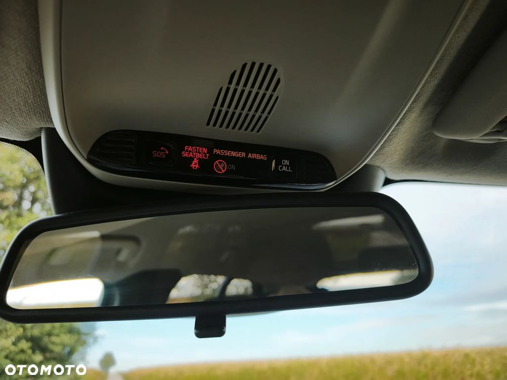 Volvo XC 40 T3 Momentum - 37