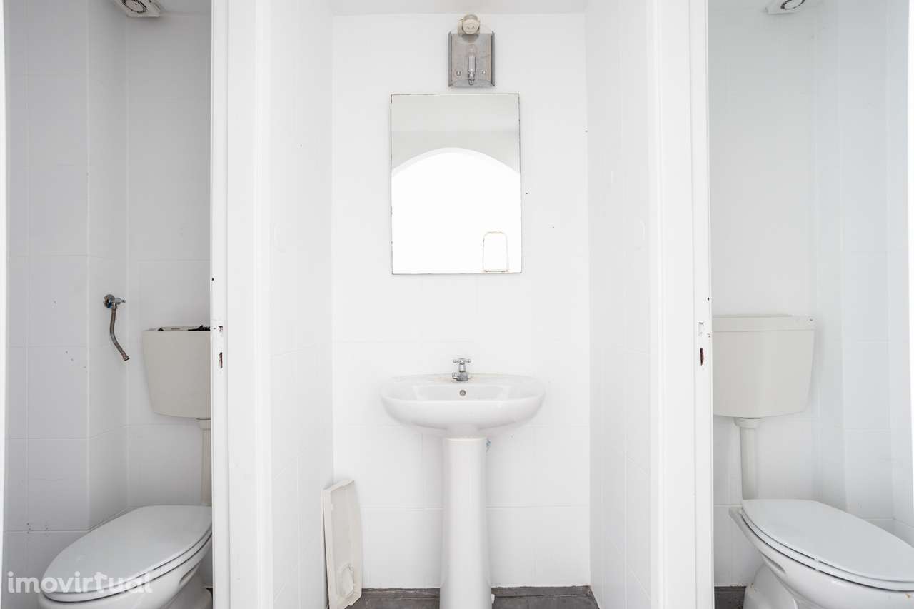 Investimento: Espaço Comercial de Excelência, óptima localização e ren - Grande imagem: 5/7