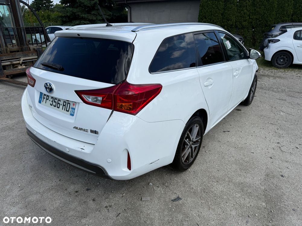 Toyota Auris - 4