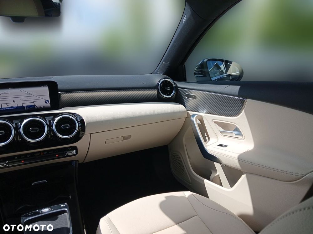 Mercedes-Benz Klasa A 200 7G-DCT Lim Progressive Advanced - 17