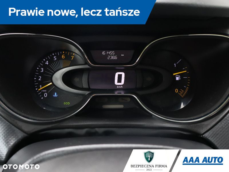 Renault Captur - 12