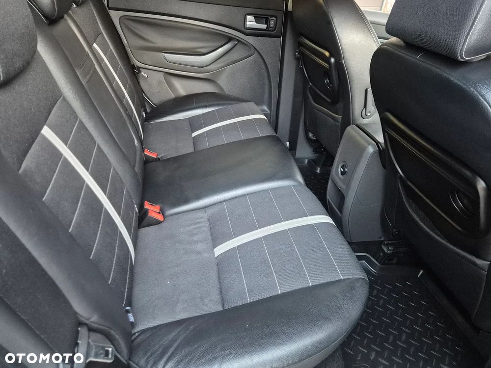 Ford Kuga 2.0 TDCi Trend FWD - 27