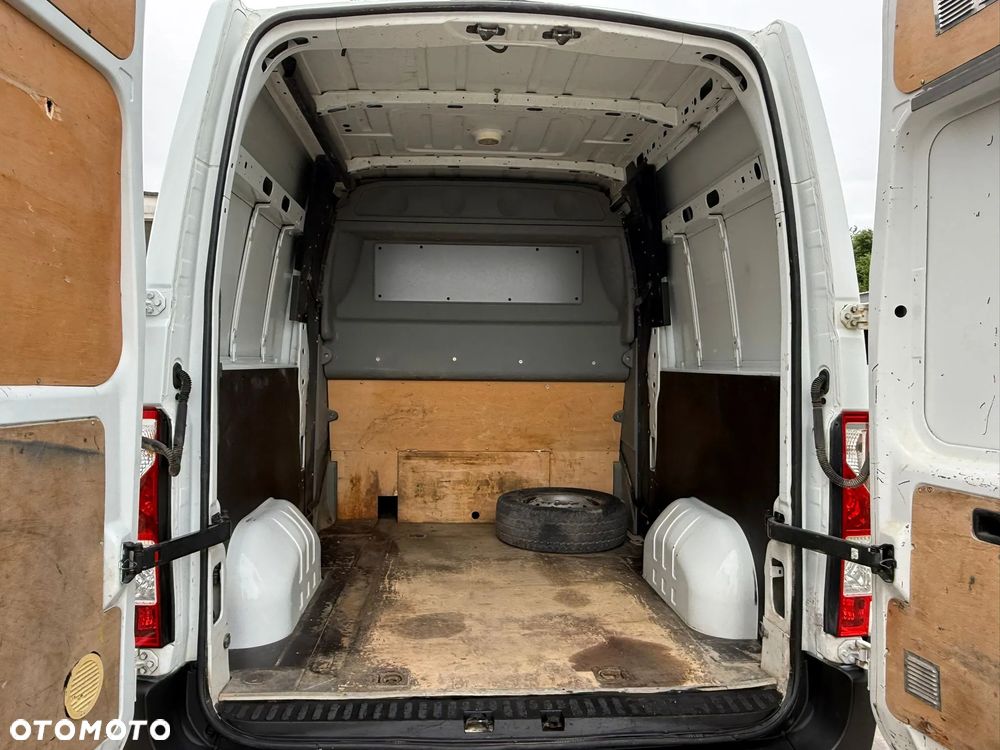 Renault Master - 15