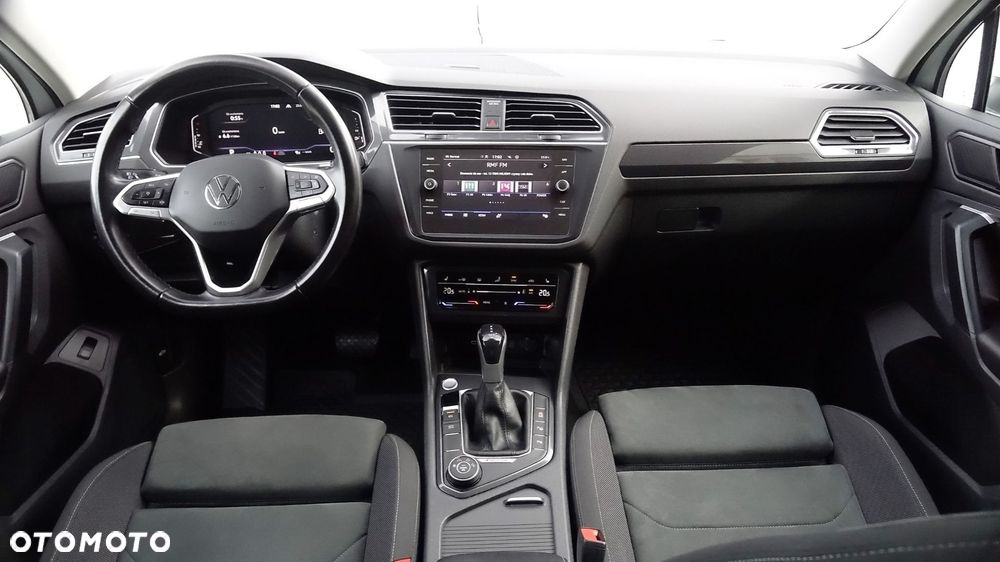 Volkswagen Tiguan - 6