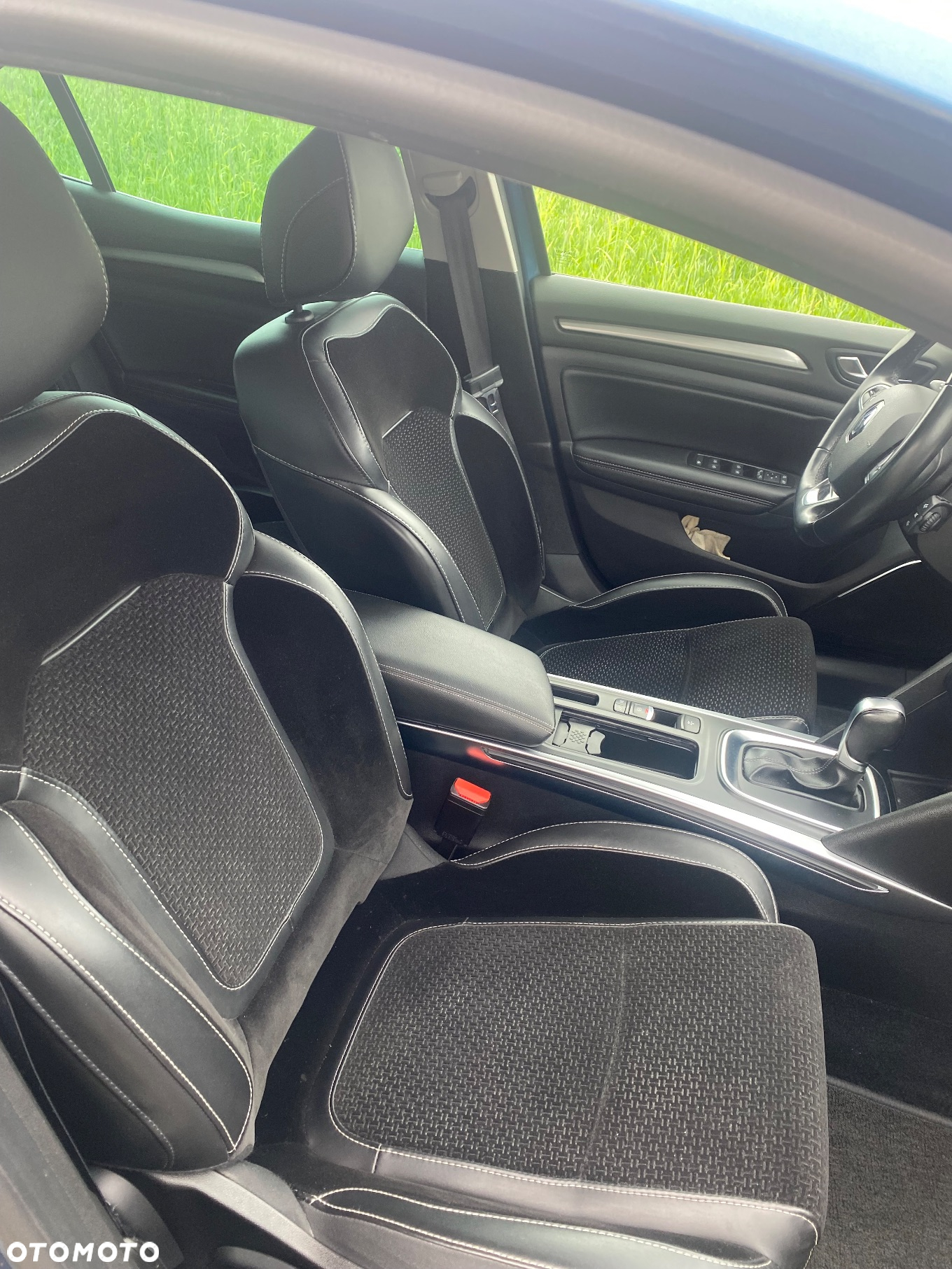 Renault Megane ENERGY TCe 165 EDC BOSE EDITION - 19
