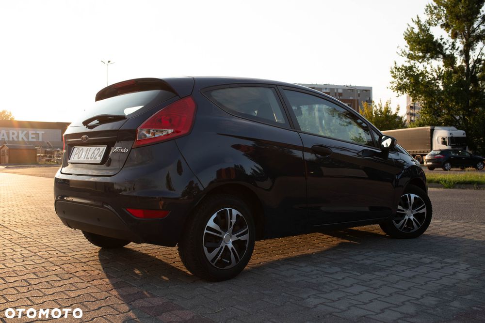 Ford Fiesta 1.4 TDCi Ambiente - 5