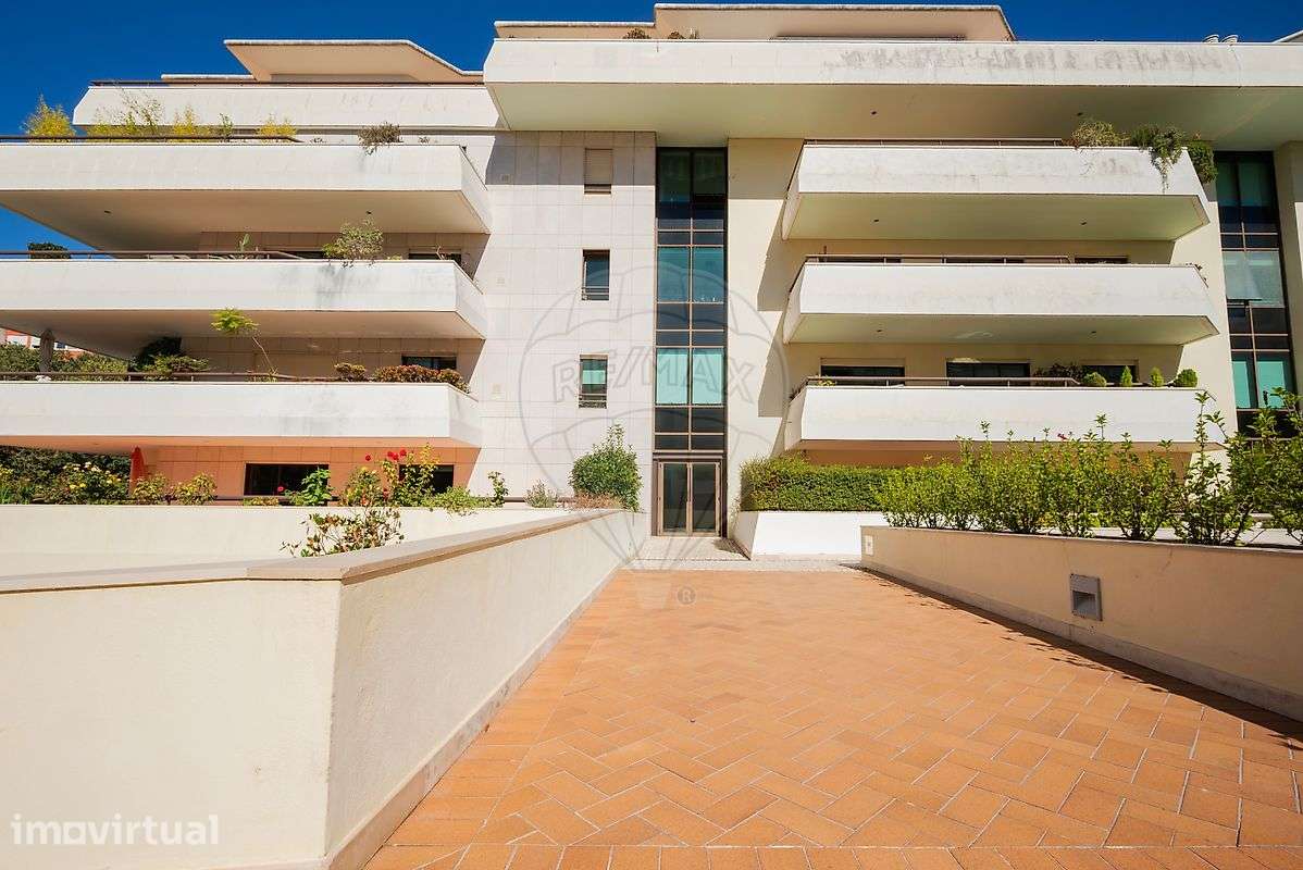 Apartamento T3 para arrendamento - Grande imagem: 2/29