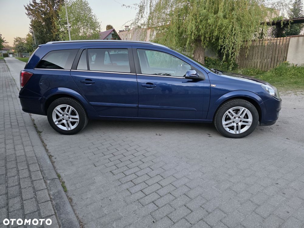 Opel Astra 1.8 Sport - 5