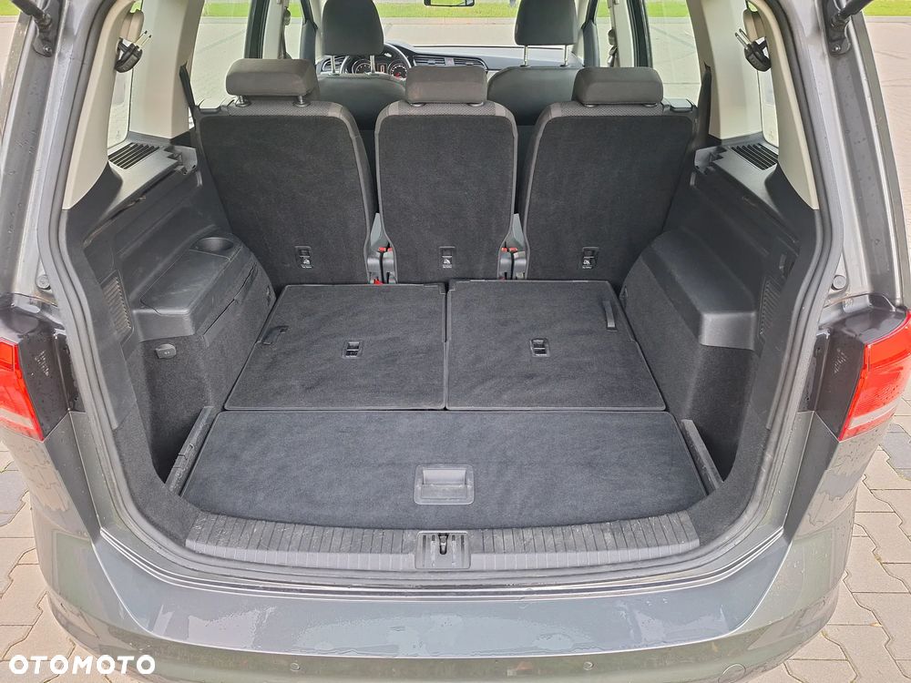 Volkswagen Touran 1.2 TSI (BlueMotion Technology) SOUND - 13
