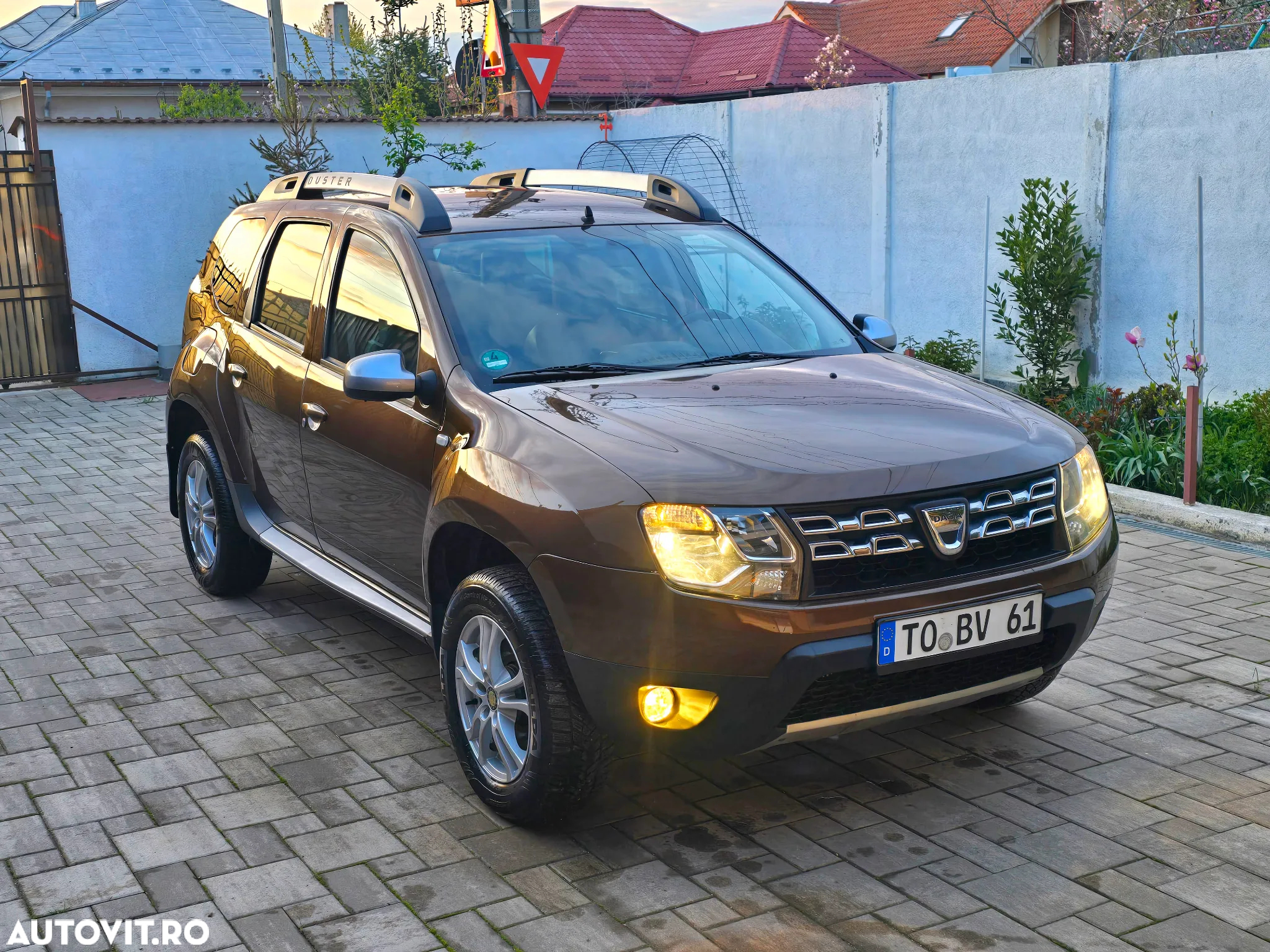 Dacia Duster 1.5 dCi 4x2 Laureate - 2