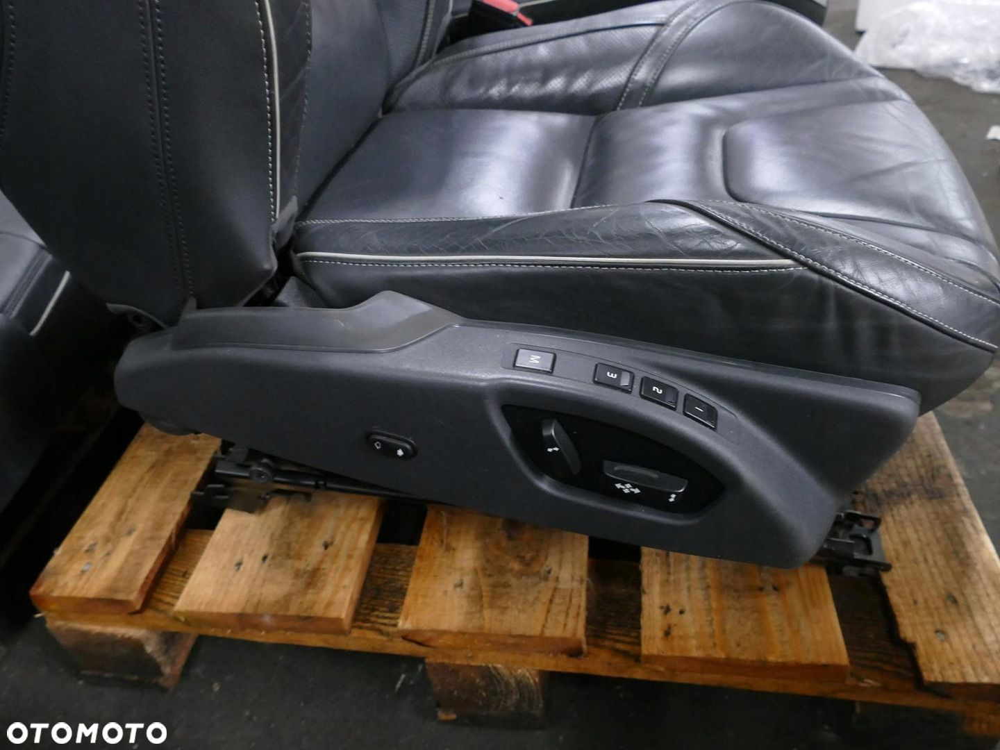 VOLVO XC60 I LIFT R-DESIGN FOTEL BOCZEK KANAPA FOTELE BOCZKI CZARNA SKÓRA - 7