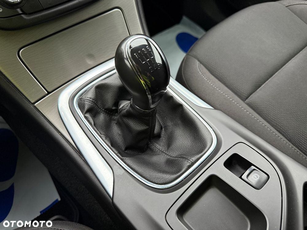 Opel Insignia 1.6 Design Edition - 36