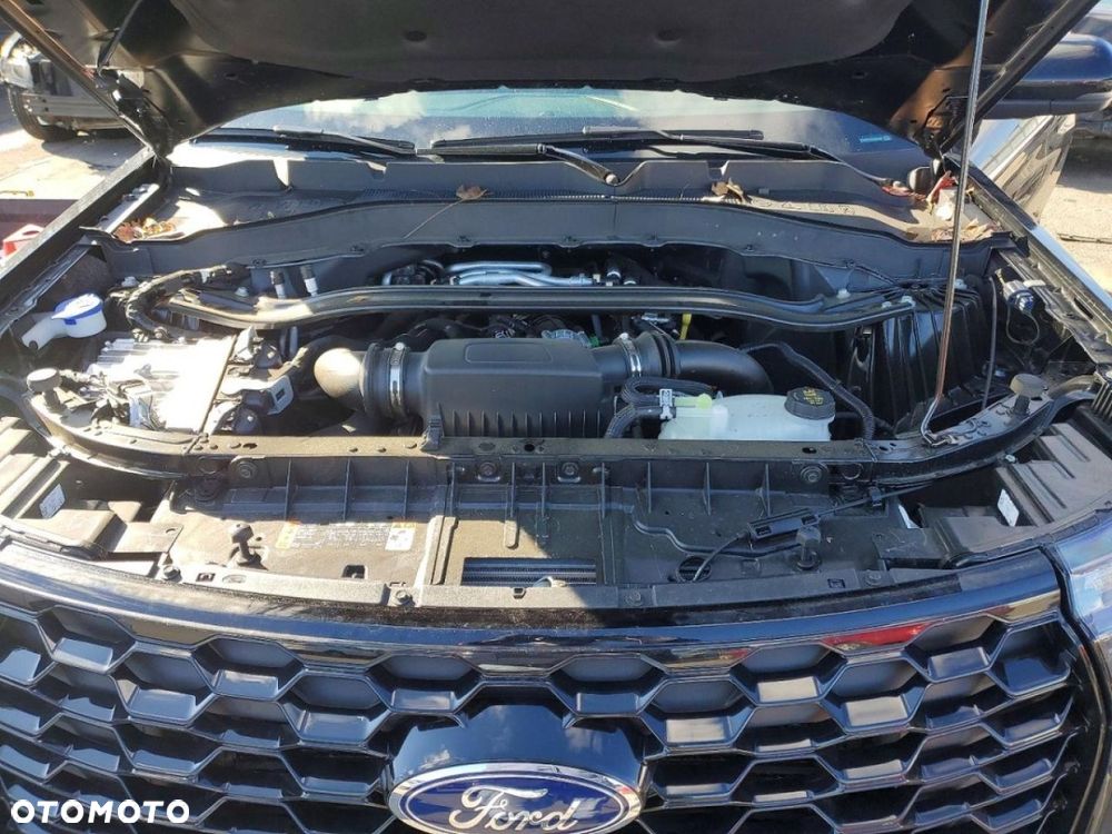 Ford Explorer - 12