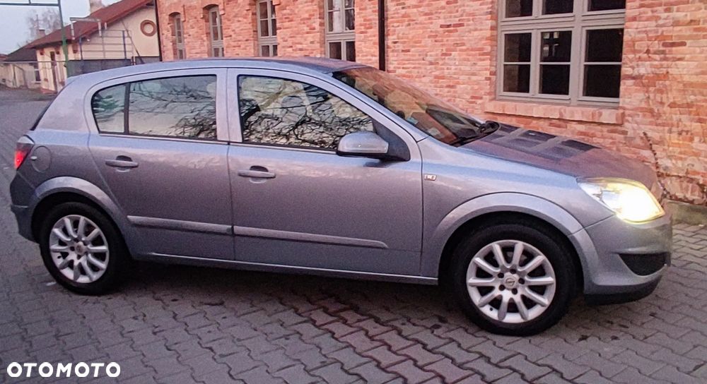 Opel Astra 1.7 CDTI Enjoy - 3