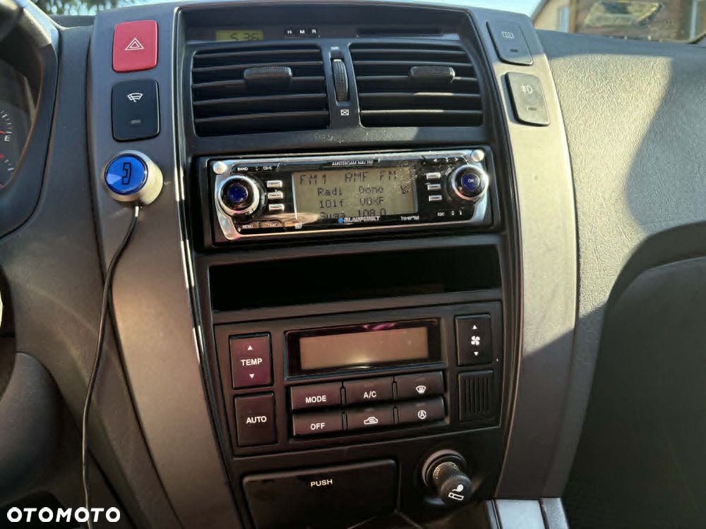 Hyundai Tucson 2.0 Active / Style - 10