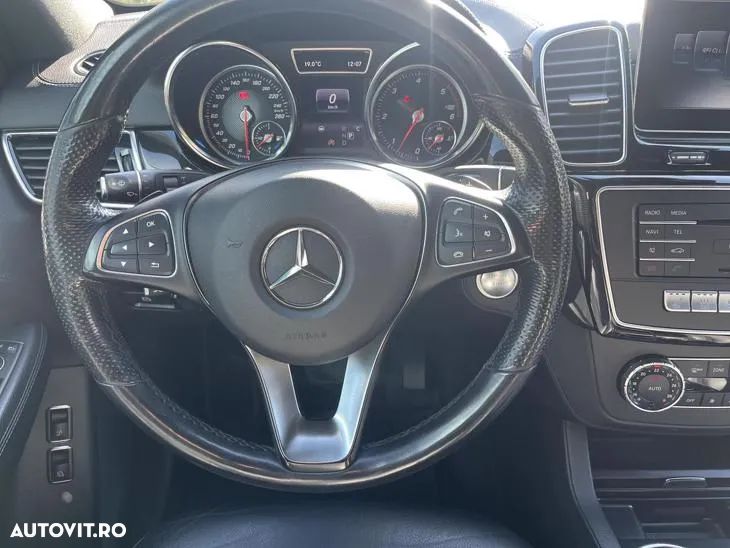 Mercedes-Benz GLE 350 d 4Matic 9G-TRONIC AMG Line - 10
