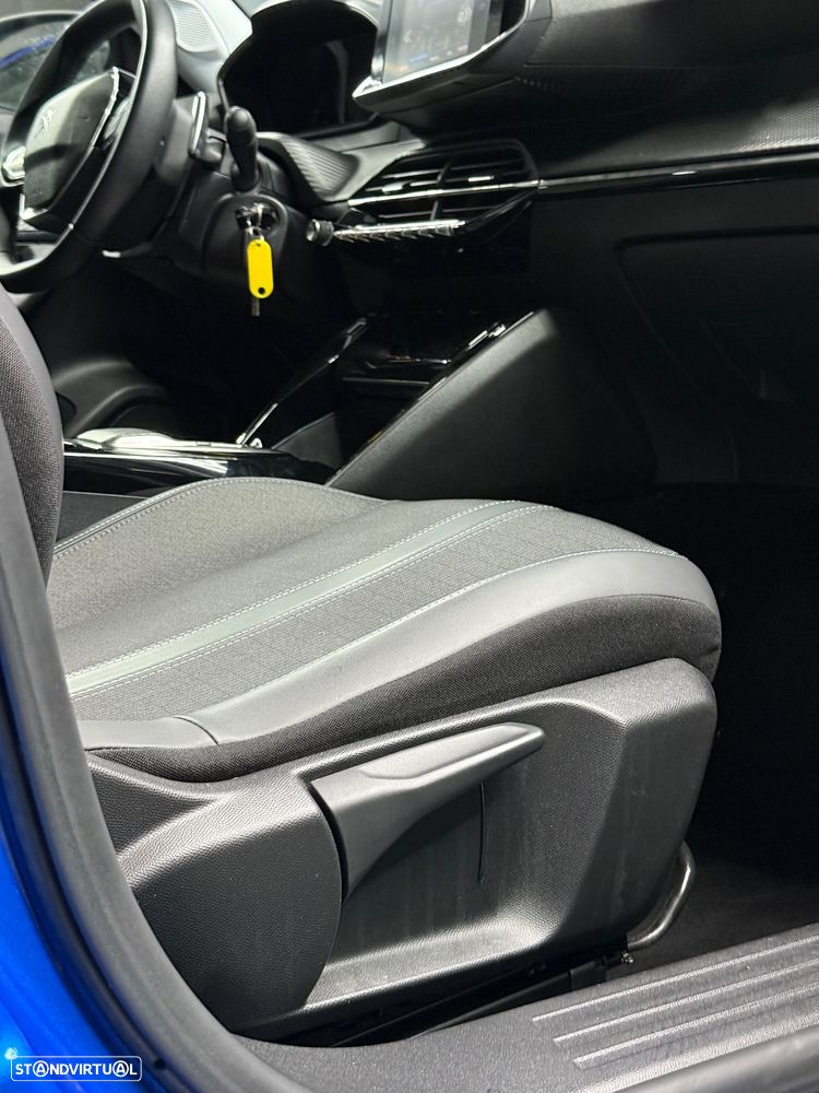 Peugeot 2008 1.5 BlueHDi Allure Pack EAT8 - 7