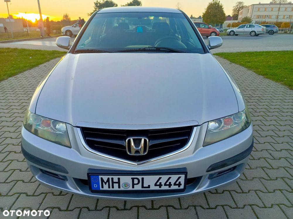 Honda Accord 2.0 ES - 14