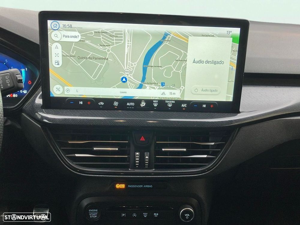 Ford Focus 1.0 EcoBoost MHEV ST-Line - 11