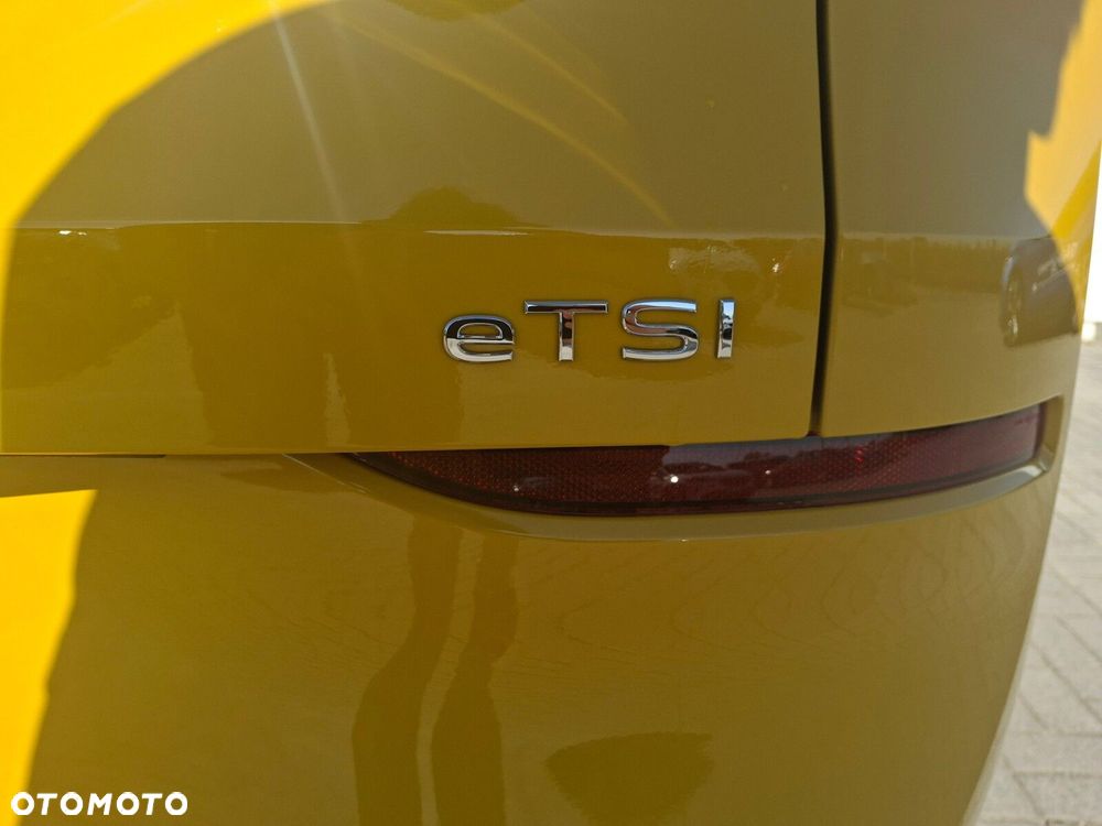 Volkswagen T-Roc 1.5 eTSI Life DSG - 11