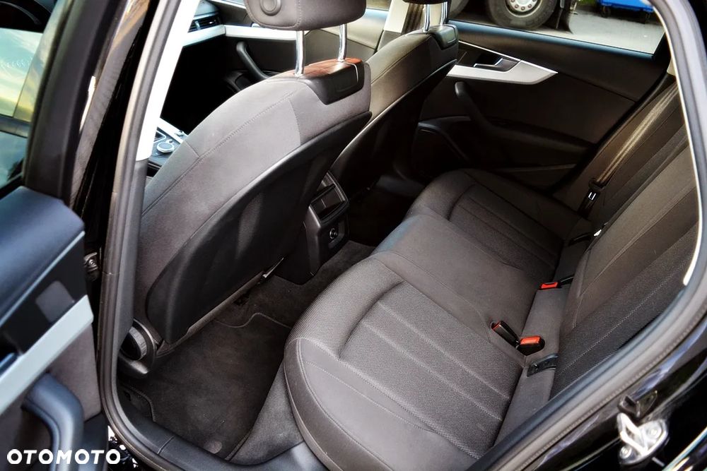 Audi A4 Limousine 2.0 TDI ultra - 17