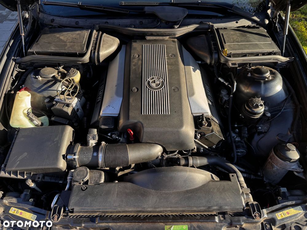 BMW Seria 5 - 14