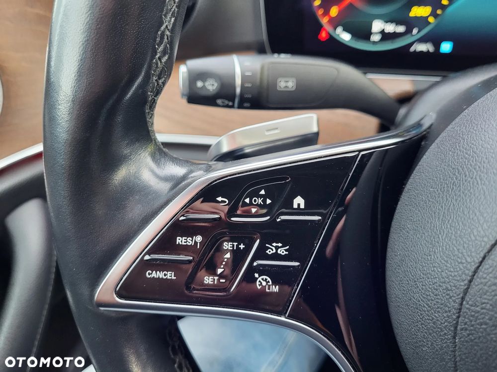 Mercedes-Benz Klasa E - 14