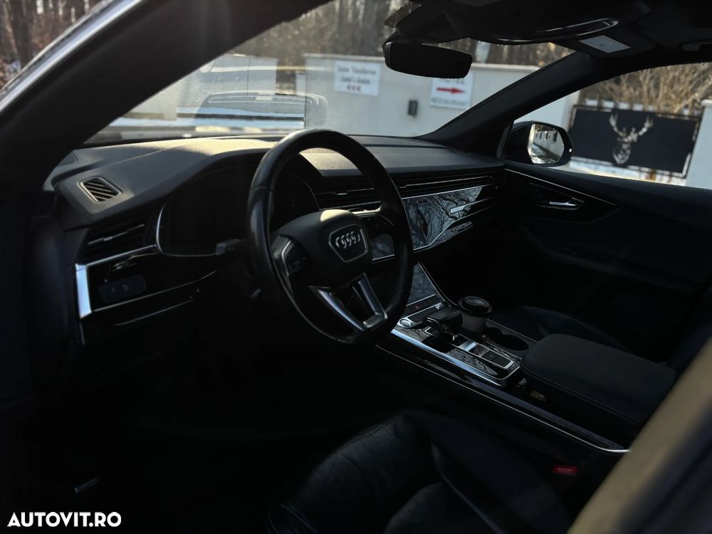 Audi Q8 - 21
