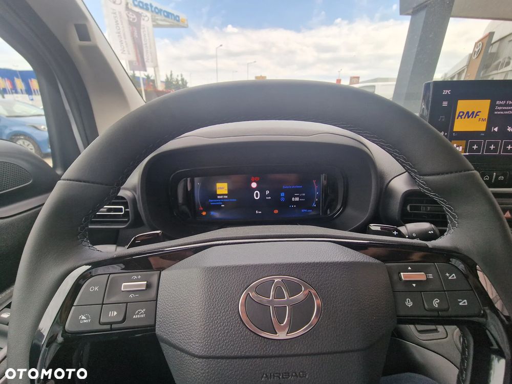 Toyota Proace City Verso Long 1.5 D-4D Family - 24