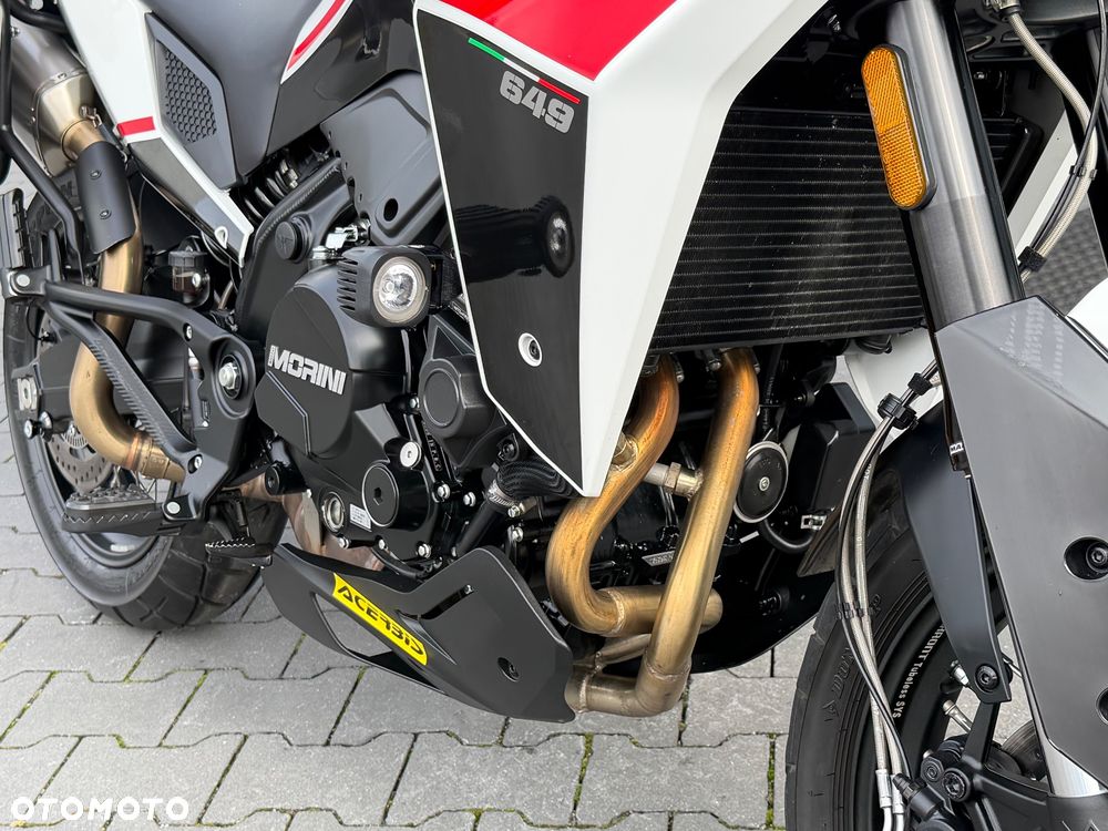 Moto Morini X-Cape 700 - 18