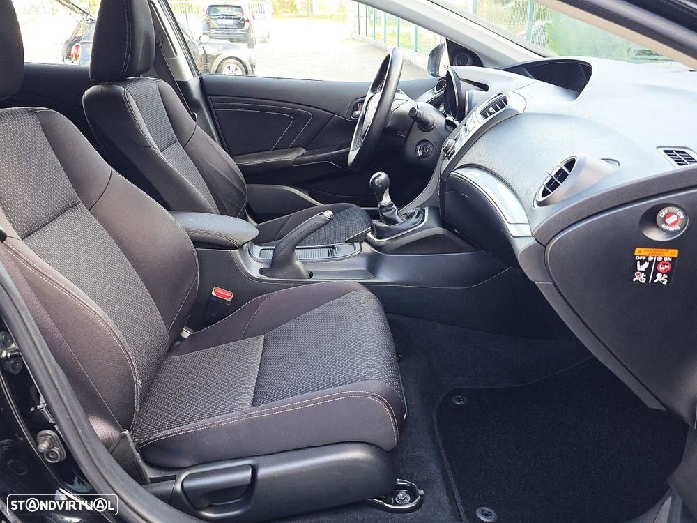 Honda Civic 1.6 i-DTEC Elegance - 23