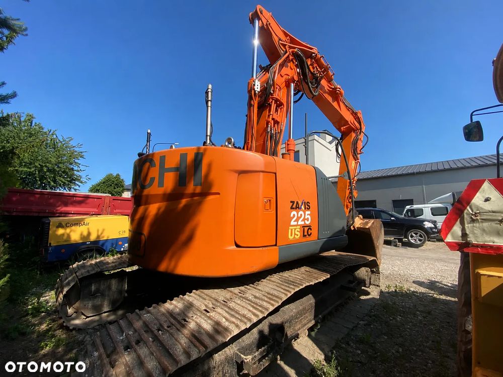 Hitachi ZX225USLC - 1