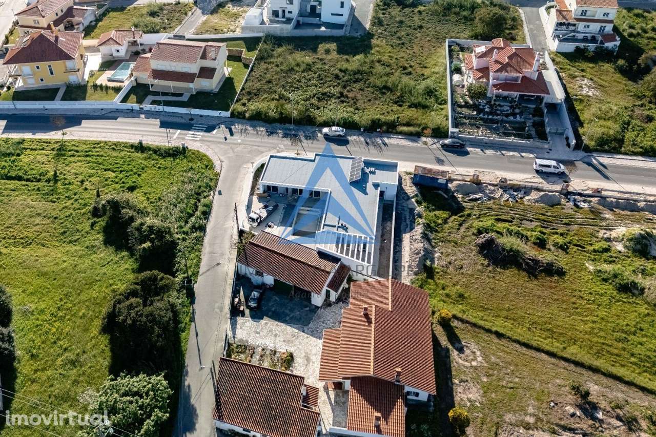 MORADIA T4 COM PISCINA - Nadadouro - Foz do Orelho - Grande imagem: 5/60