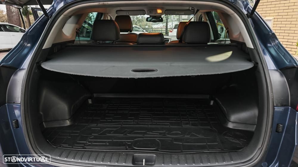 Hyundai Tucson 1.7 CRDi Premium DCT - 12