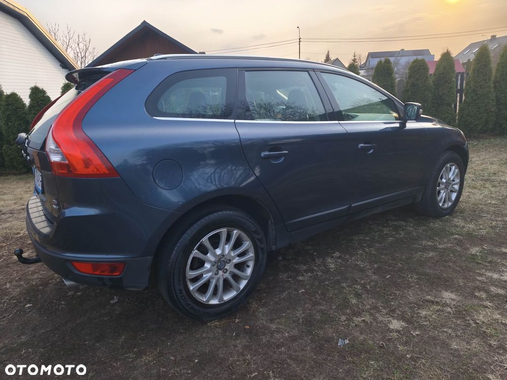 Volvo XC 60 - 2