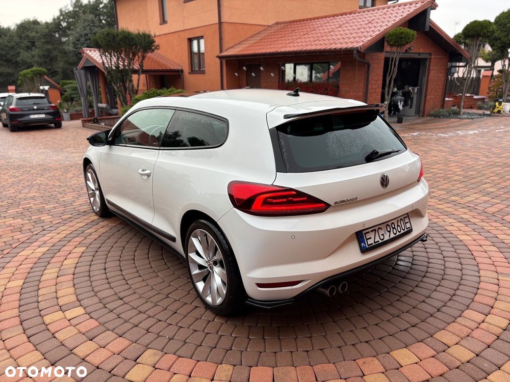 Volkswagen Scirocco 2.0 TDI (Blue Motion Technologie) - 4