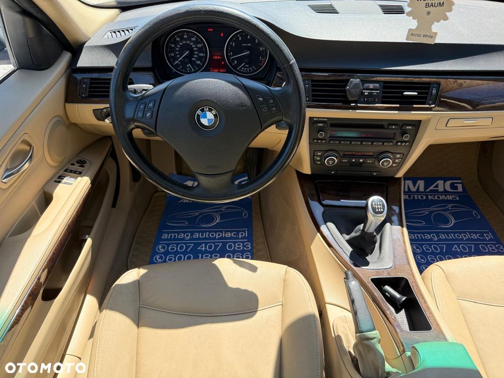 BMW Seria 3 328i - 17