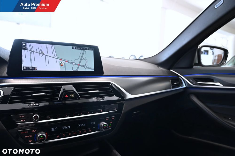 BMW Seria 5 520d xDrive - 8