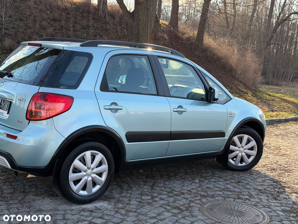 Suzuki SX4 1.9 DDiS DPF 4x4 Club - 39