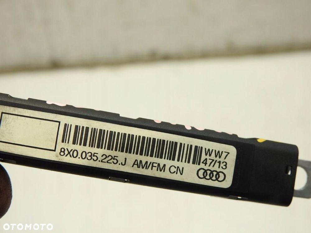 WZMACNIACZ ANTENOWY AUDI A1 8X 3D 8X0035225J - 7