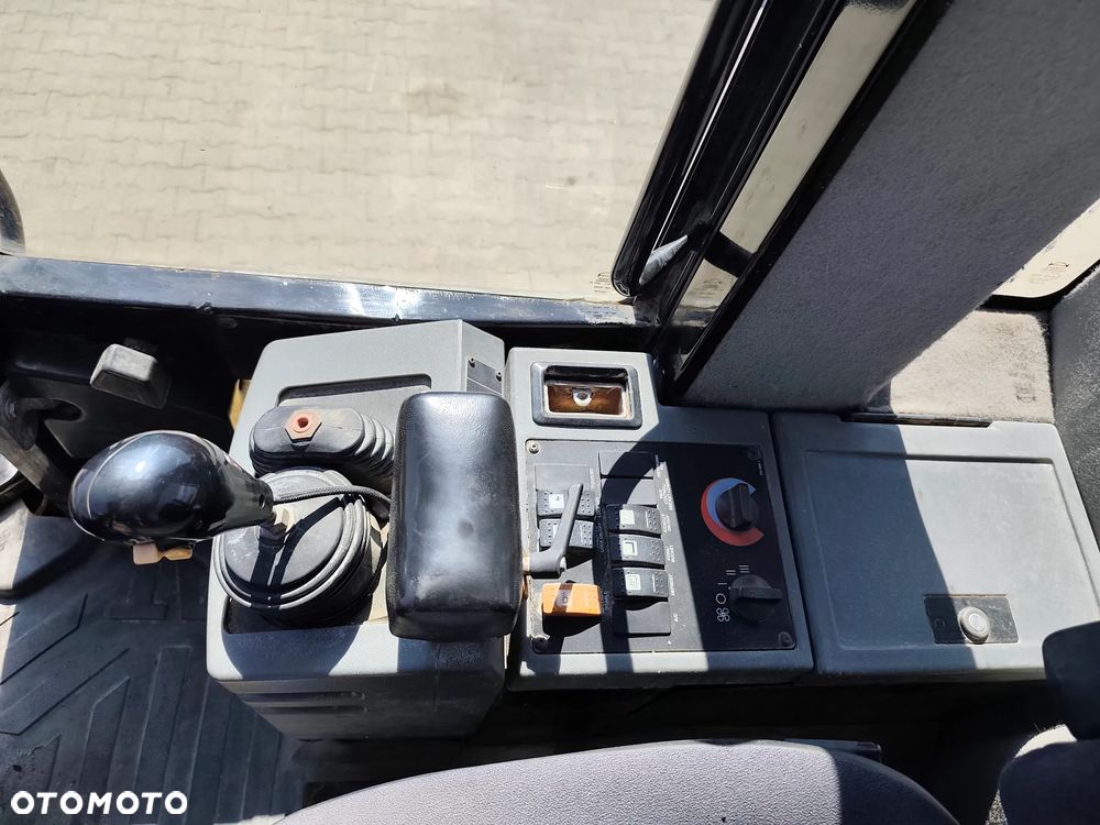 Caterpillar CAT 924G - 9
