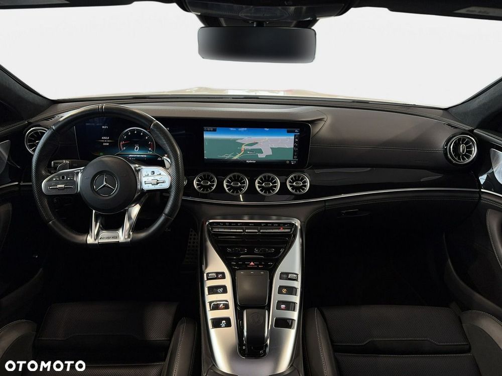 Mercedes-Benz AMG GT - 19