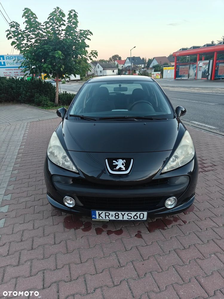 Peugeot 207 1.4 16V Trendy - 11