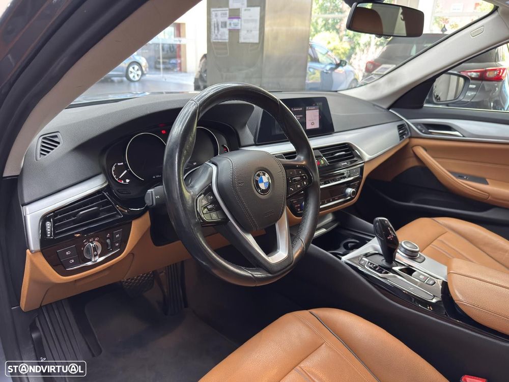BMW 520 d Line Luxury Auto - 27