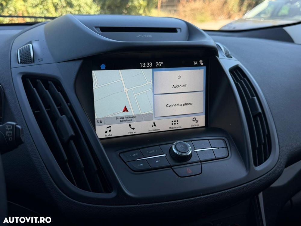 Ford Kuga 1.5 EcoBoost 4WD Aut. Trend - 38