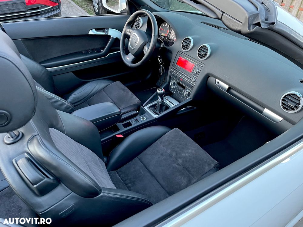Audi A3 Cabrio 2.0 TDI DPF S Line Sportpaket - 8